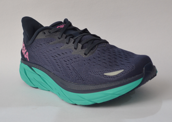 HOKA ONE ONE WOMEN'S CLIFTON 8 WIDE
