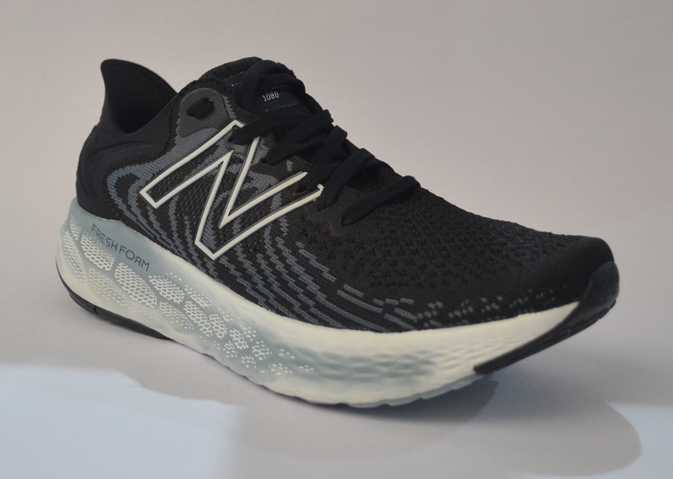 NEW BALANCE WOMEN'S FRESH FOAM 1080 V11
