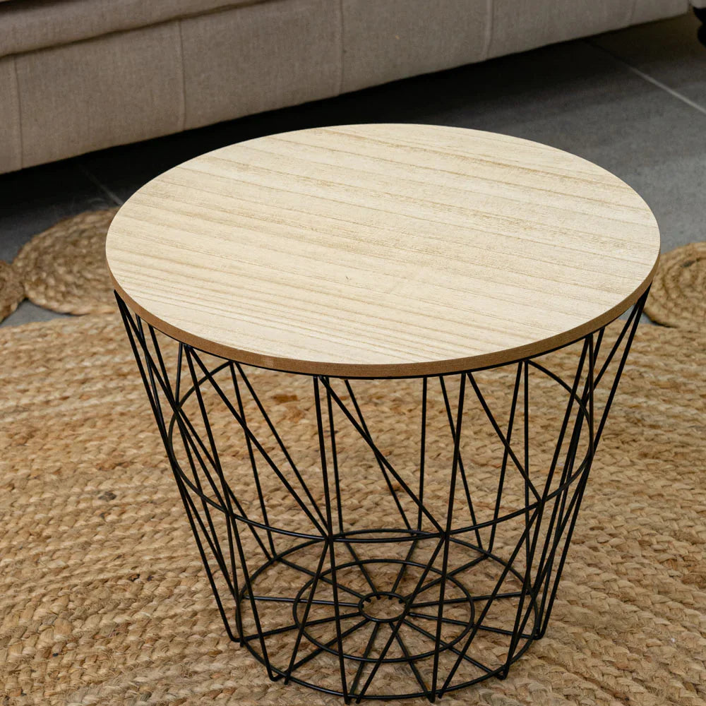 Tavoline me Struktur? Hekuri dhe Druri