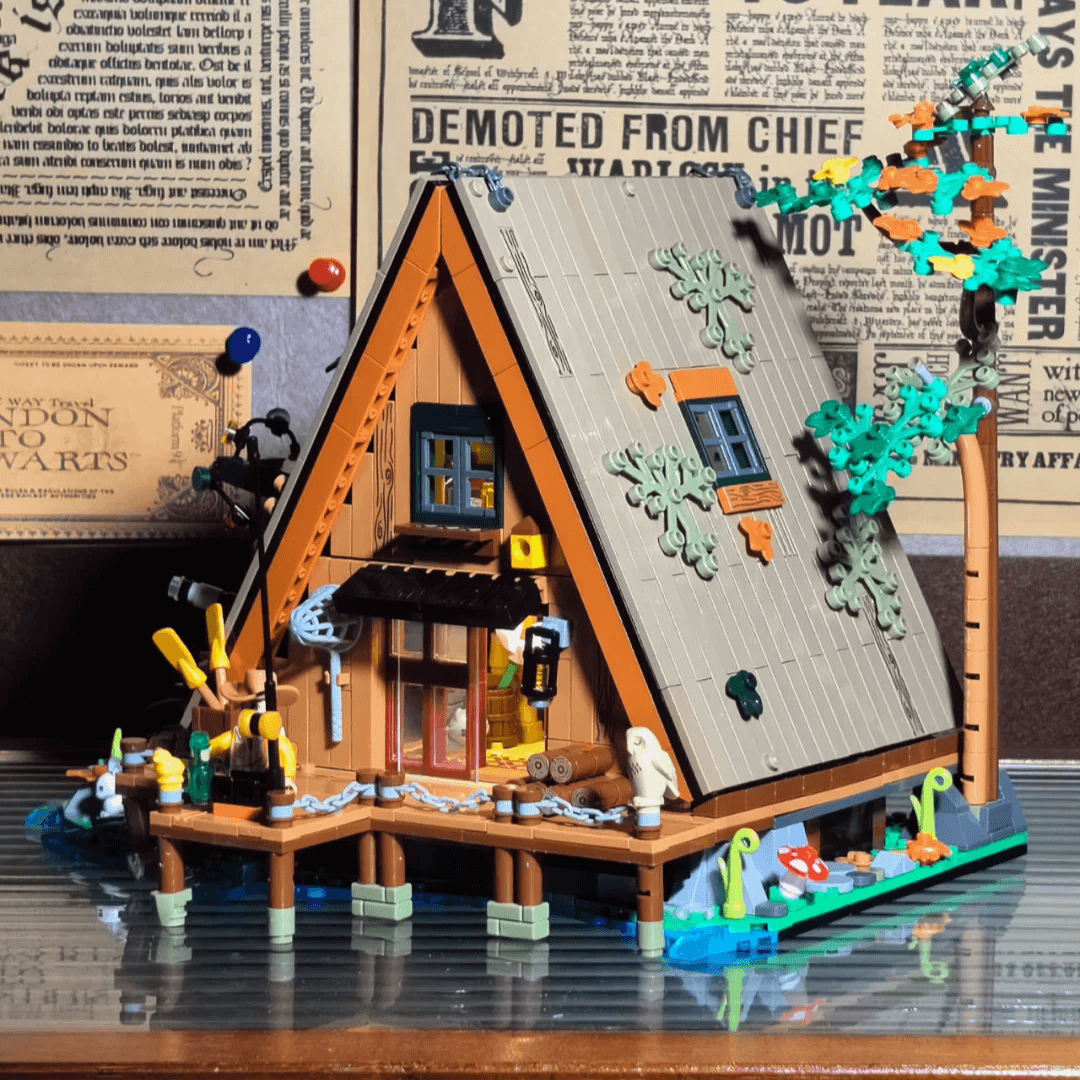 Mini Brick Hunter Forest Cabin 1486PCS | SakiBricks