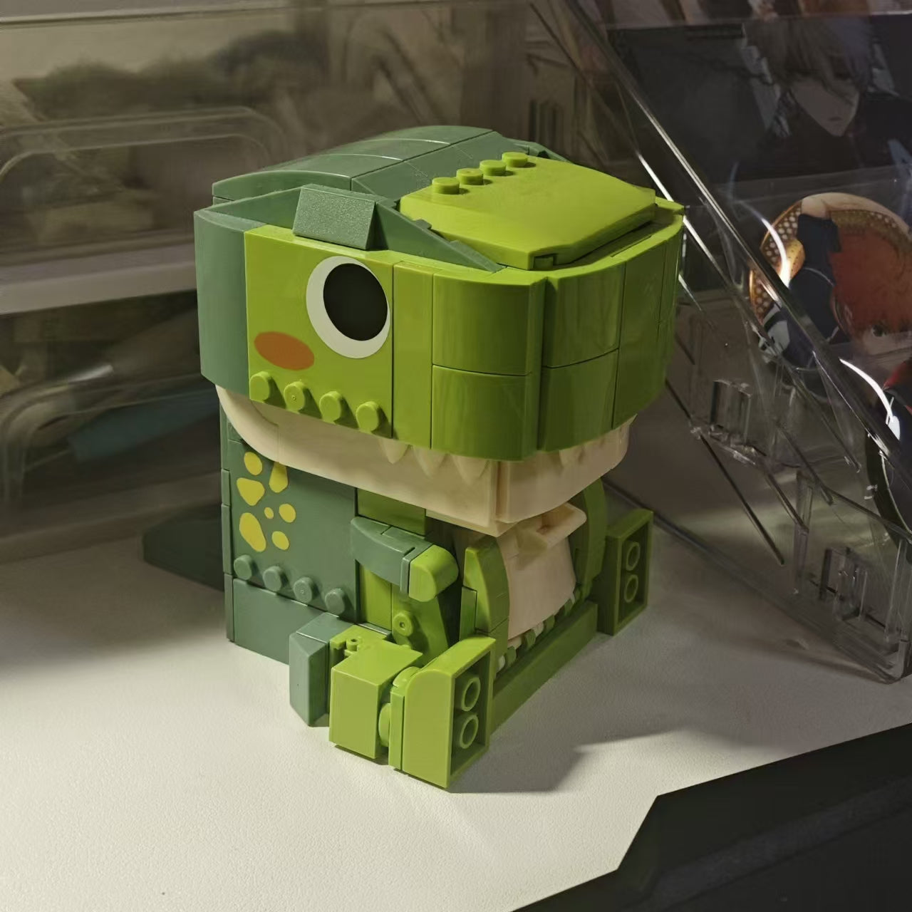 Dinosaur Pen Holder | Sakibricks